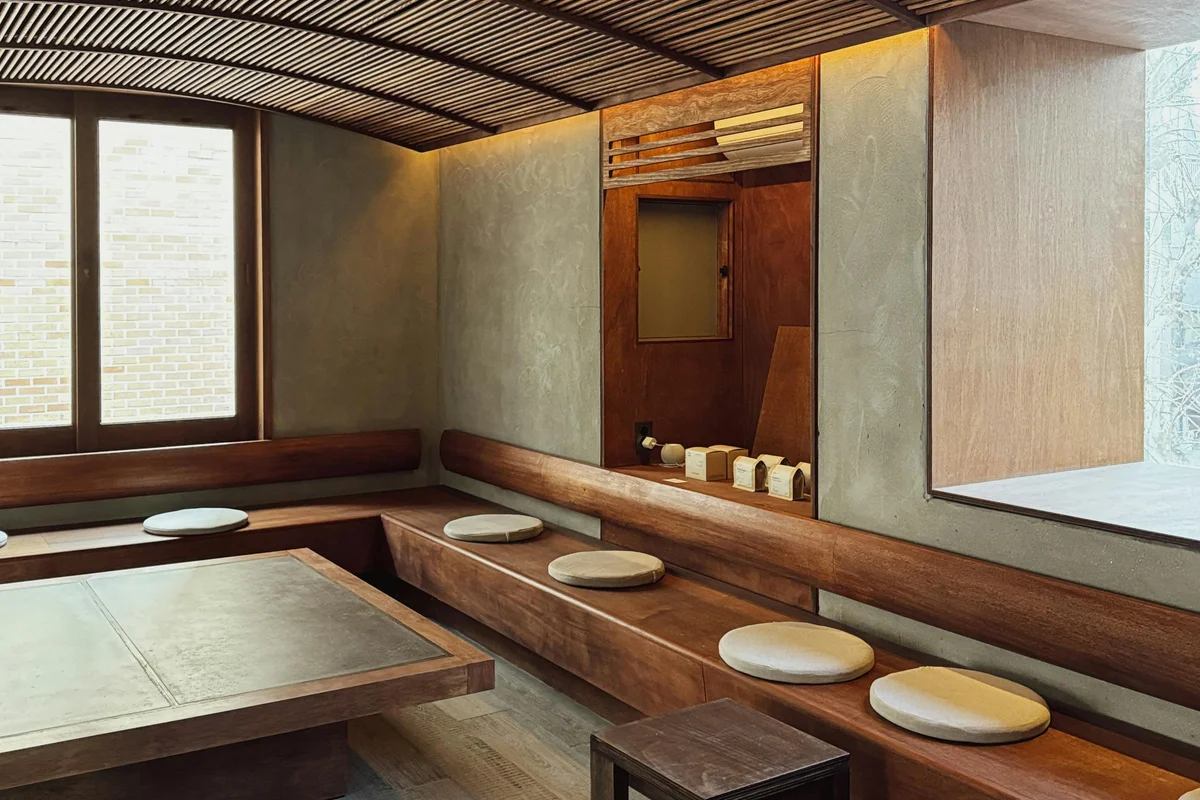 Elena Park roasting coffee beans at Artisan Roasters in Portland